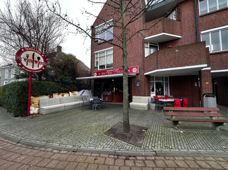 Vastgoed Cafetaria Lunchroom - Herenstraat 41-41c Wateringen - Horecamakelaardij Knook & Verbaas